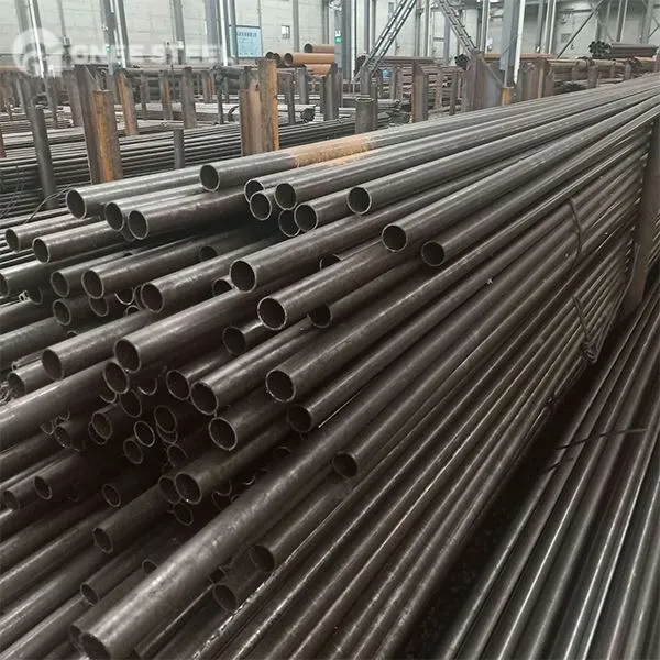 E215 Безшовні точні трубки