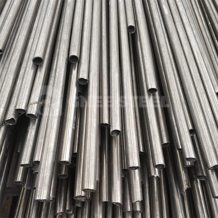 Безшовна сталева прецизійна труба ST45